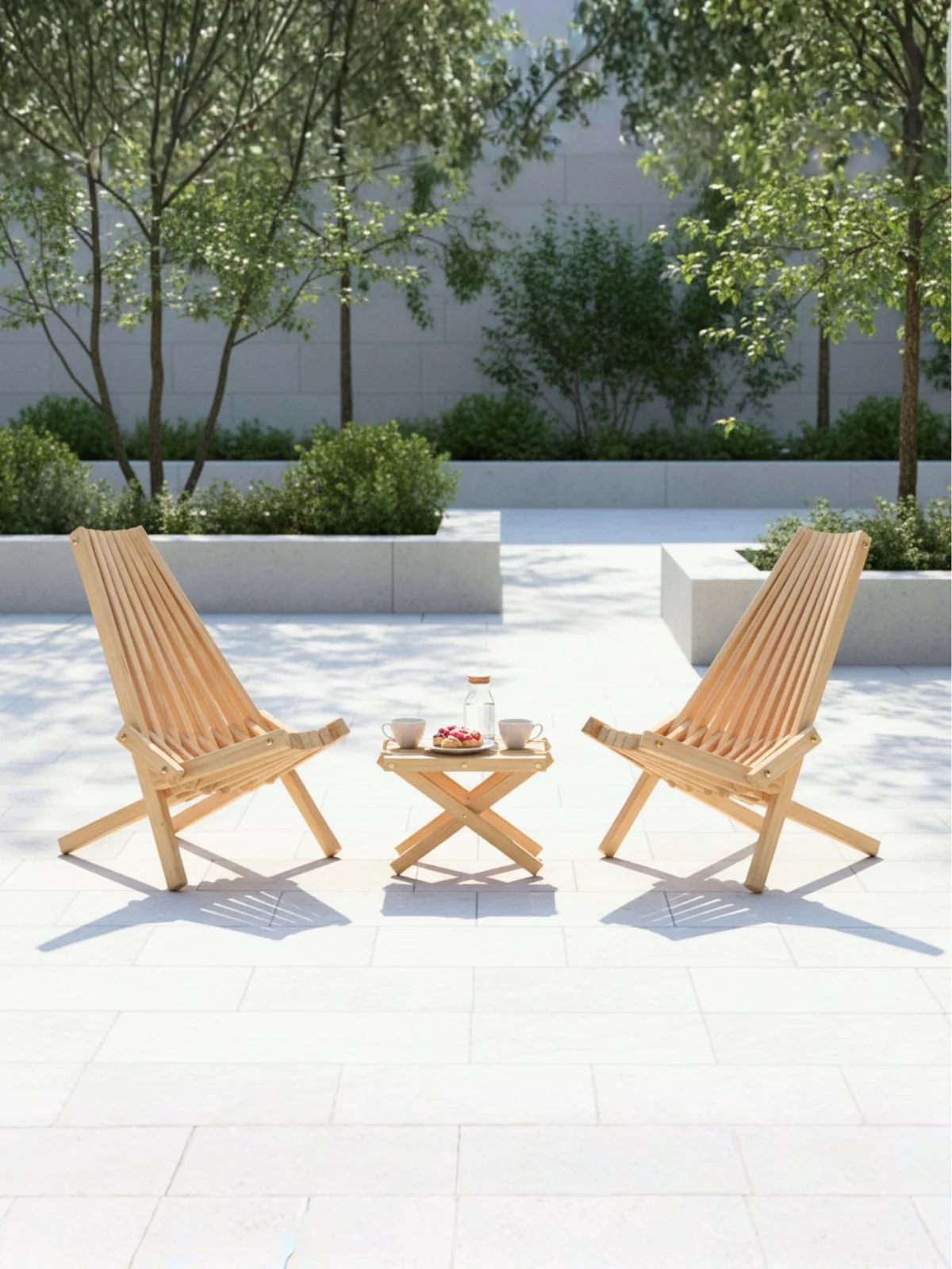 Skandinavisches Gartenmöbel-Set aus Kiefer – 2 Liegestühle & Tisch
