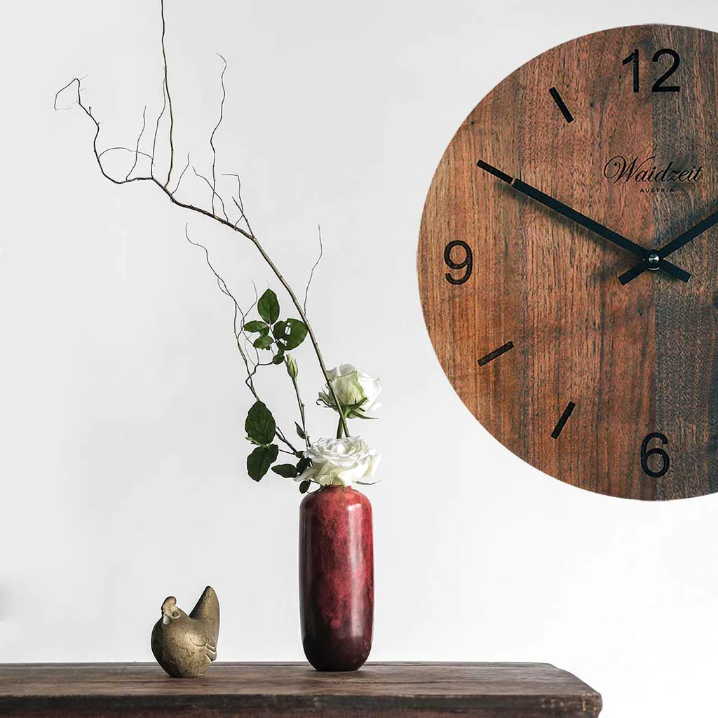 Waidzeit Tempus Wanduhr aus Holz, Walnuss, rund, Ø30,5cm
